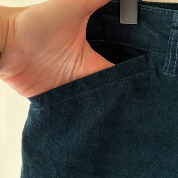 Chico’s size 1.5 (medium 10) blue velvet pants. - Picture 4 of 11